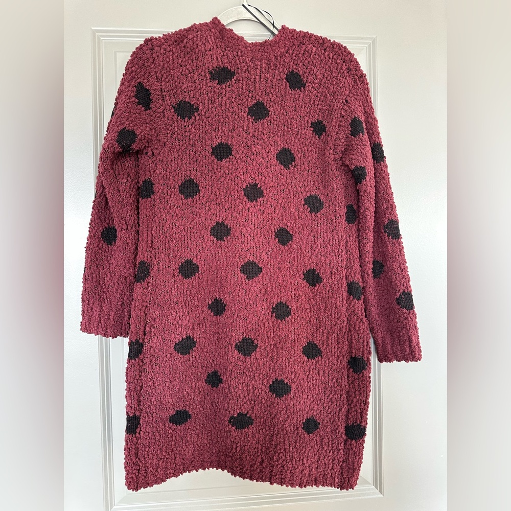 Bobeau $27 Popcorn Maroon Black Polka Dot Cardigan - Picture 2 of 6